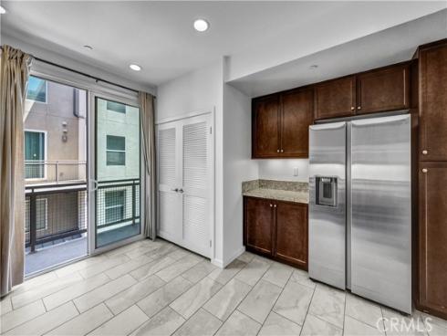 83 Waldorf , Irvine, CA