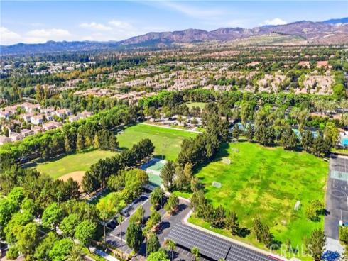 21 Waterspout , Irvine, CA