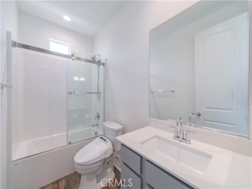 136 Rondo , Irvine, CA