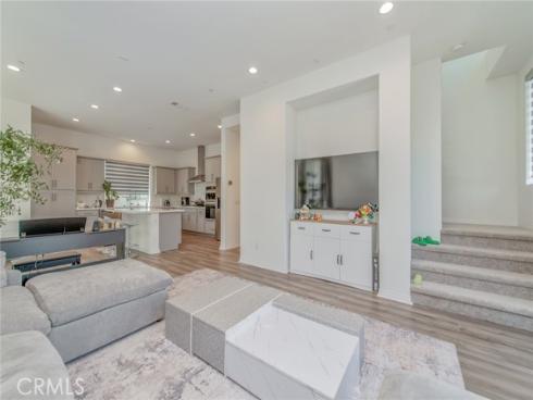 136 Rondo , Irvine, CA