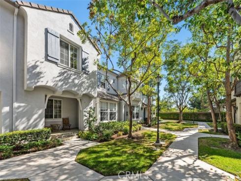 7  Cabazon  , Irvine, CA