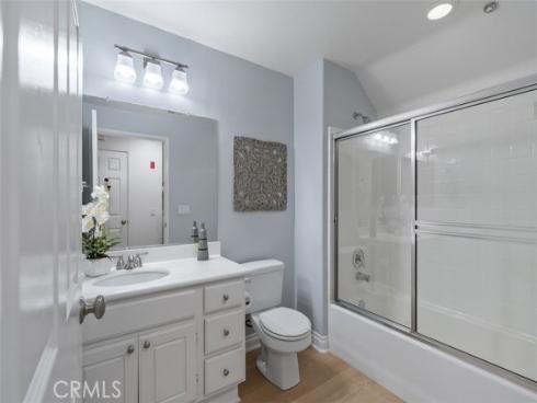 7  Cabazon  , Irvine, CA