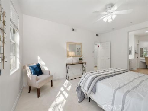 7  Cabazon  , Irvine, CA