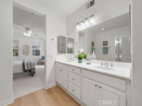 7  Cabazon  , Irvine, CA
