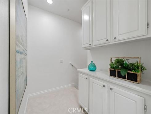7  Cabazon  , Irvine, CA