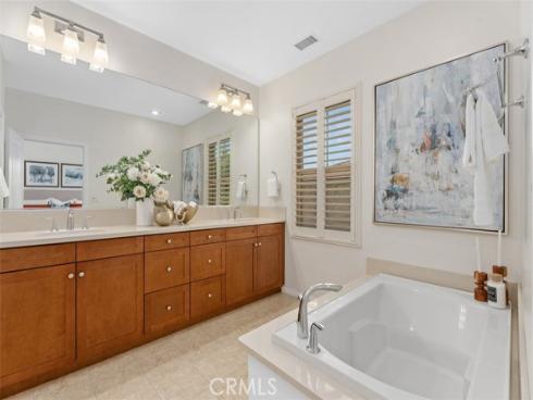 117 Gemstone , Irvine, CA