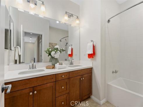 117 Gemstone , Irvine, CA