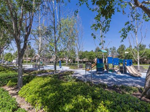 117 Gemstone , Irvine, CA