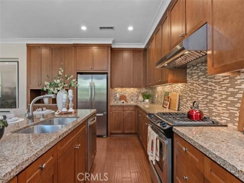 117 Gemstone , Irvine, CA
