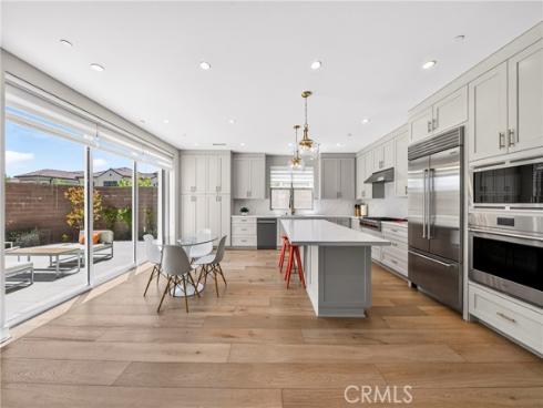 142 Sabbia , Irvine, CA