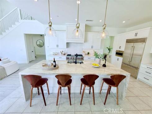 111  Sunnyslope  , Irvine, CA