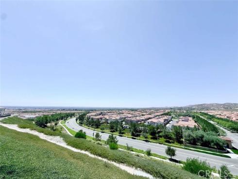 111  Sunnyslope  , Irvine, CA