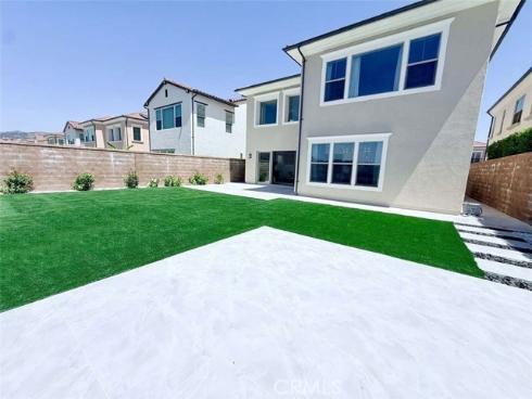 111  Sunnyslope  , Irvine, CA