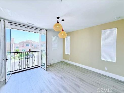 111  Sunnyslope  , Irvine, CA