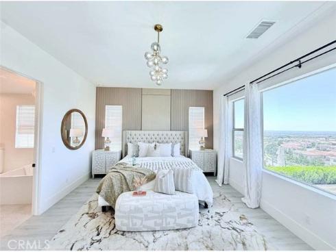 111  Sunnyslope  , Irvine, CA
