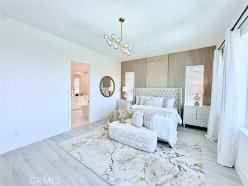 111  Sunnyslope  , Irvine, CA