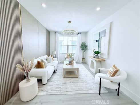 111  Sunnyslope  , Irvine, CA