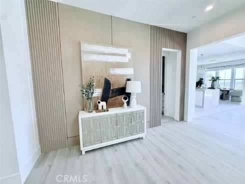 111  Sunnyslope  , Irvine, CA