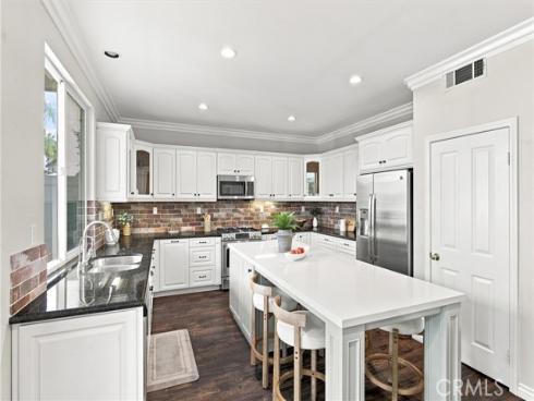 11  Kirkland  , Irvine, CA