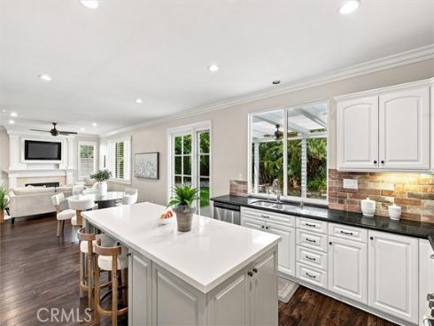 11  Kirkland  , Irvine, CA