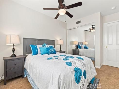 11  Kirkland  , Irvine, CA