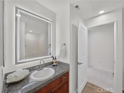 3422  Watermarke  , Irvine, CA