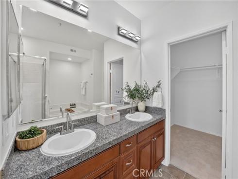 3422  Watermarke  , Irvine, CA