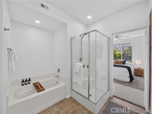 3422  Watermarke  , Irvine, CA