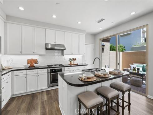 71 Emerald Clover , Irvine, CA