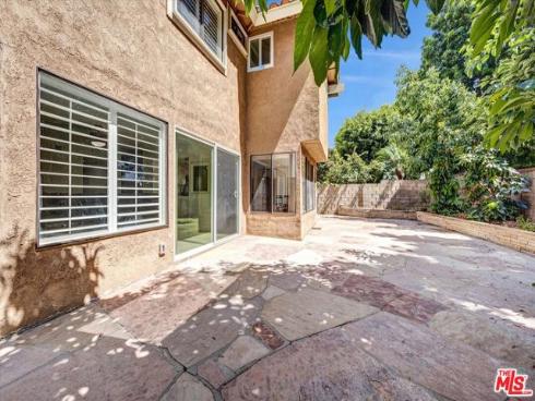 17  Castillo  , Irvine, CA