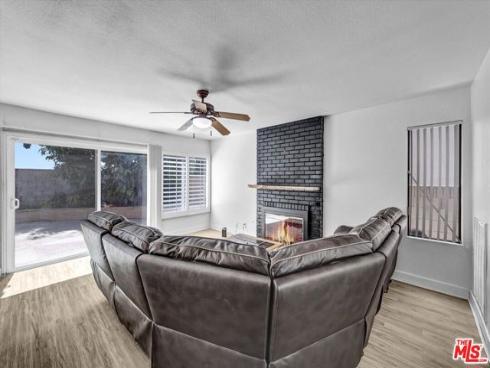 17  Castillo  , Irvine, CA