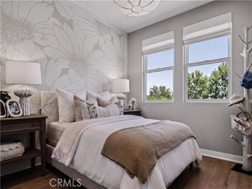 160 Palisades , Irvine, CA