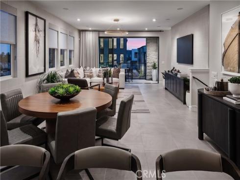 129 Sawtelle , Irvine, CA