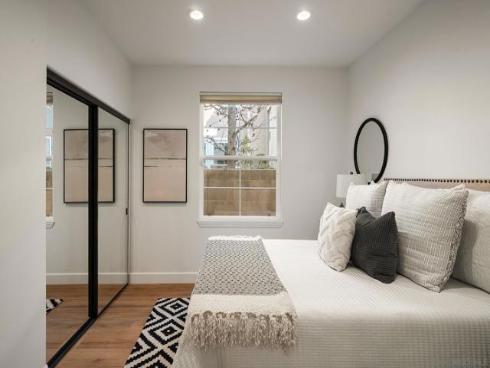 31 Montclair , Irvine, CA