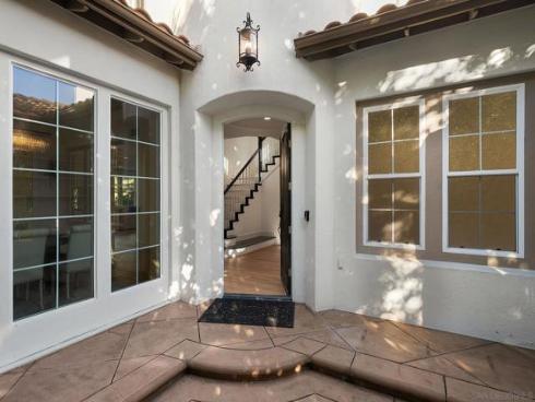 31 Montclair , Irvine, CA