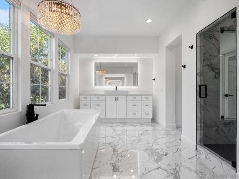 31 Montclair , Irvine, CA