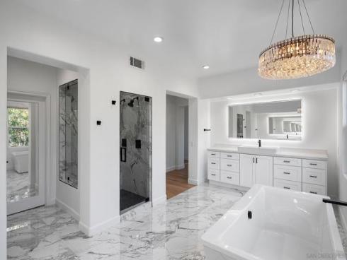 31 Montclair , Irvine, CA