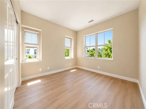 221 Mantle , Irvine, CA