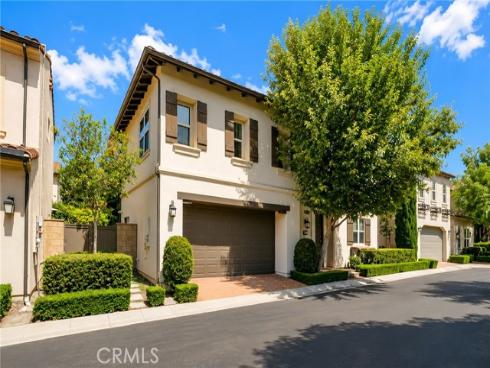 221 Mantle , Irvine, CA