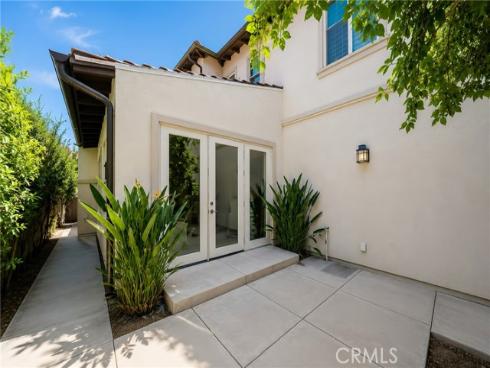 221 Mantle , Irvine, CA