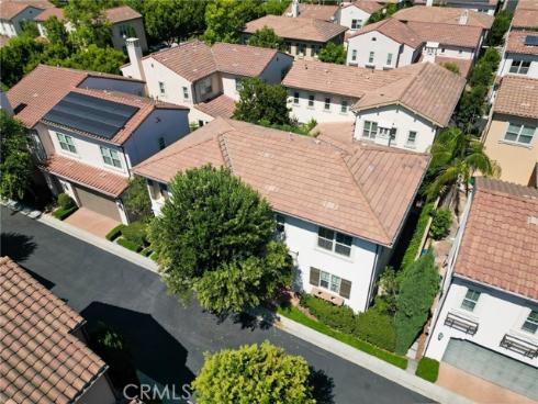 221 Mantle , Irvine, CA