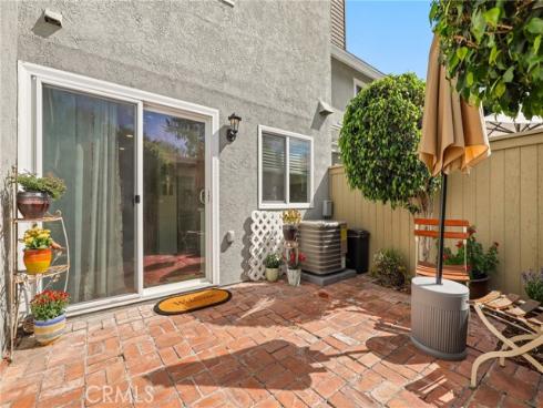31 Greenbough 132 , Irvine, CA