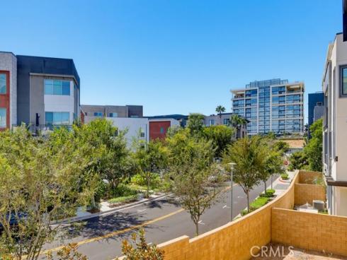 162 Bowery , Irvine, CA