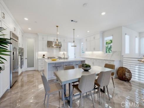 162 Bowery , Irvine, CA