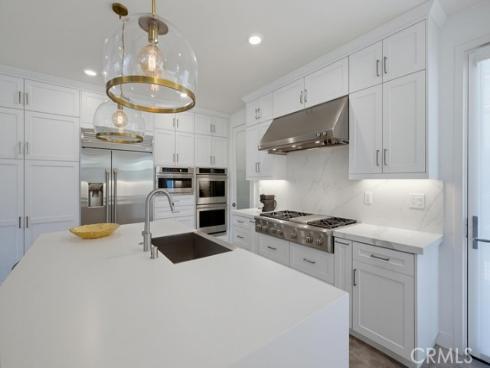 162 Bowery , Irvine, CA