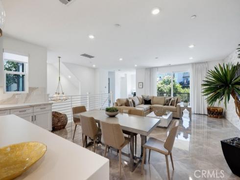 162 Bowery , Irvine, CA
