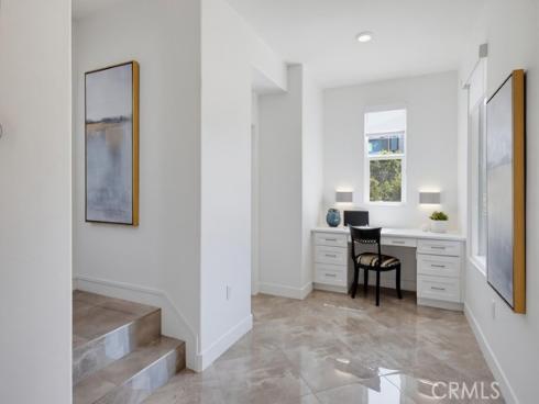 162 Bowery , Irvine, CA