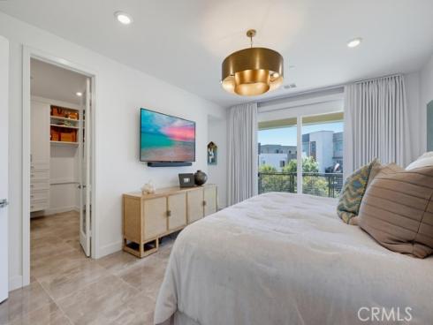 162 Bowery , Irvine, CA
