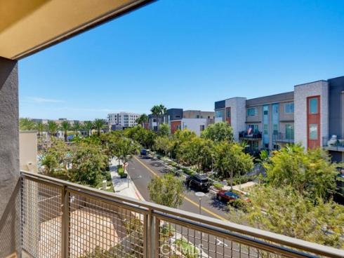 162 Bowery , Irvine, CA