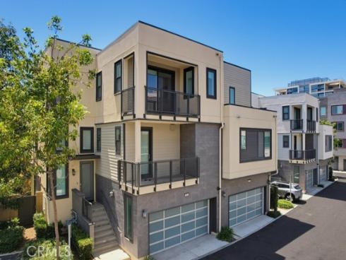 162 Bowery , Irvine, CA
